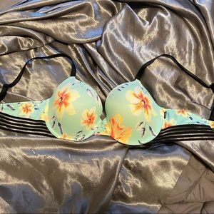 Victoria’s Secret PINK tropical print bra